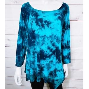 Calvin Klein Asymmetrical Hem performance shirt / size Large